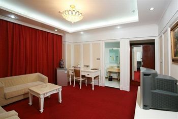 Hôtel Huijing Holiday à Shanghai Extérieur photo